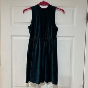 Good Luck Girl Mock Neck Velvet Hunter Green Dress Size Large